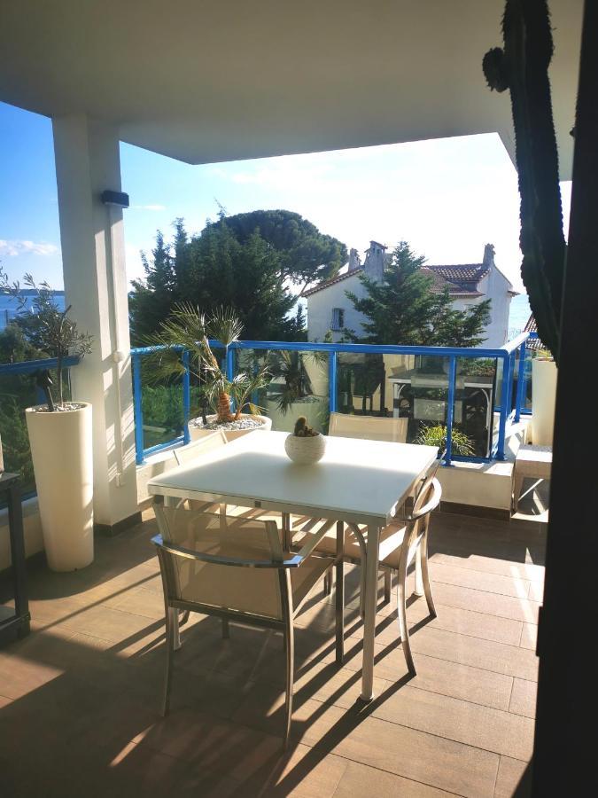 Modern One Bedroomed Just Off The Seafront With A Terrace And Pool Access 1753 Cannes