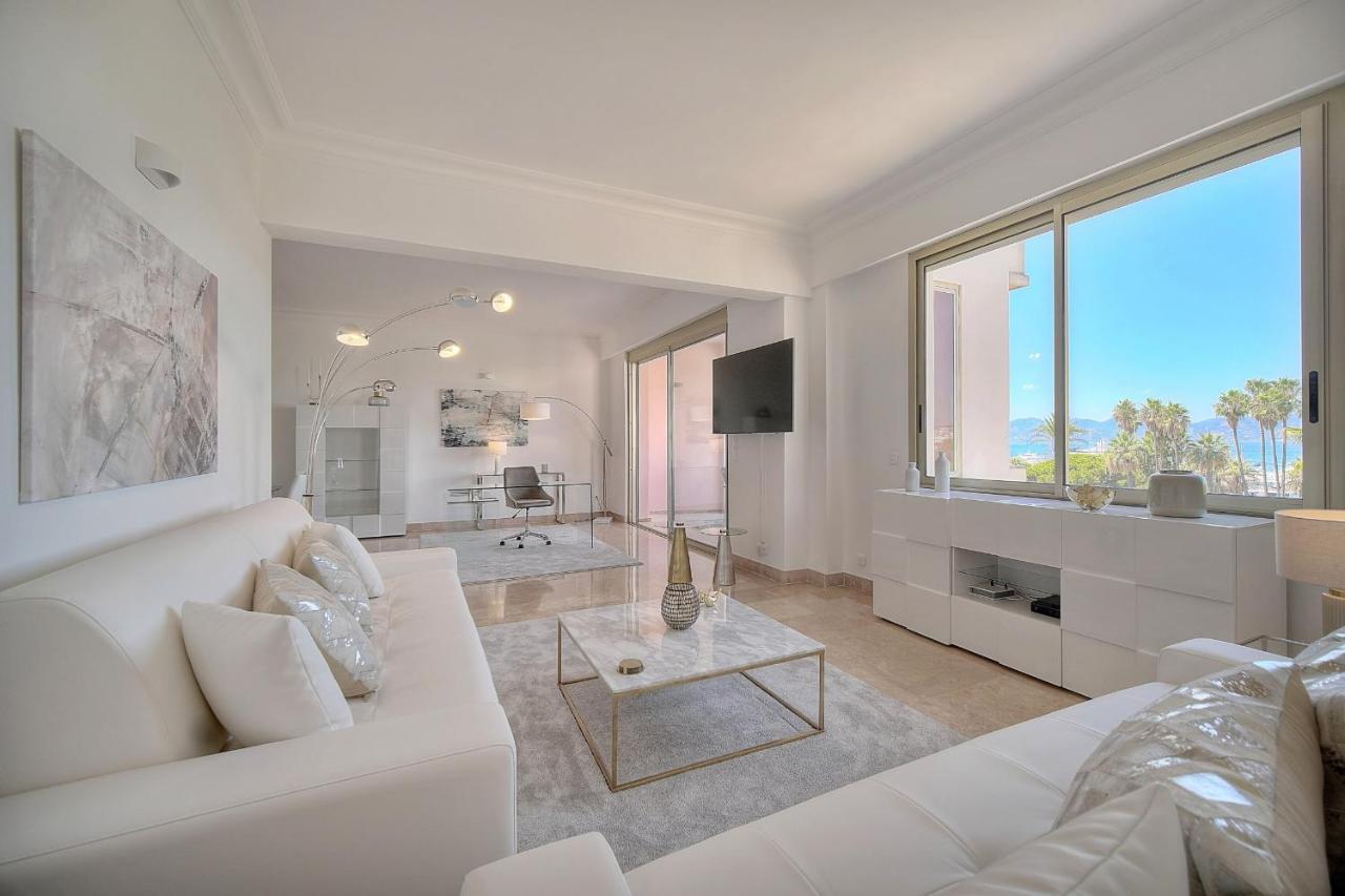 Apartment Ref 1478 - Croisette - Sea View For Rent Cannes