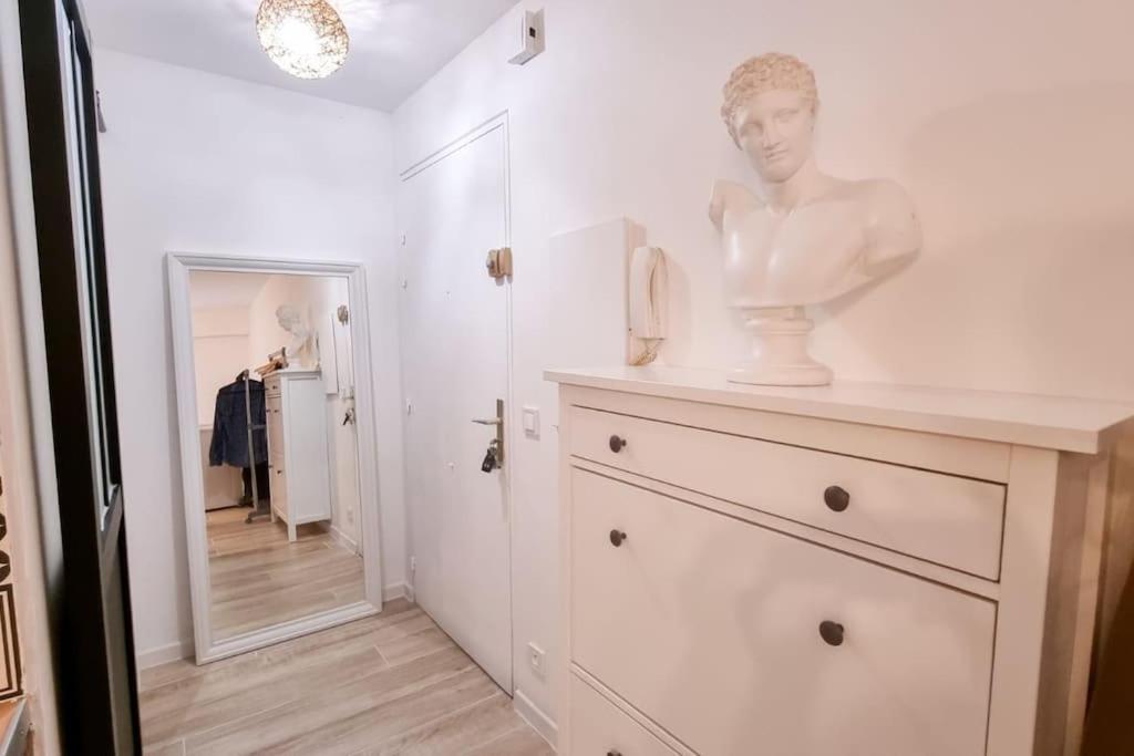 Appartement Studio Avec Garage 5min Centre *