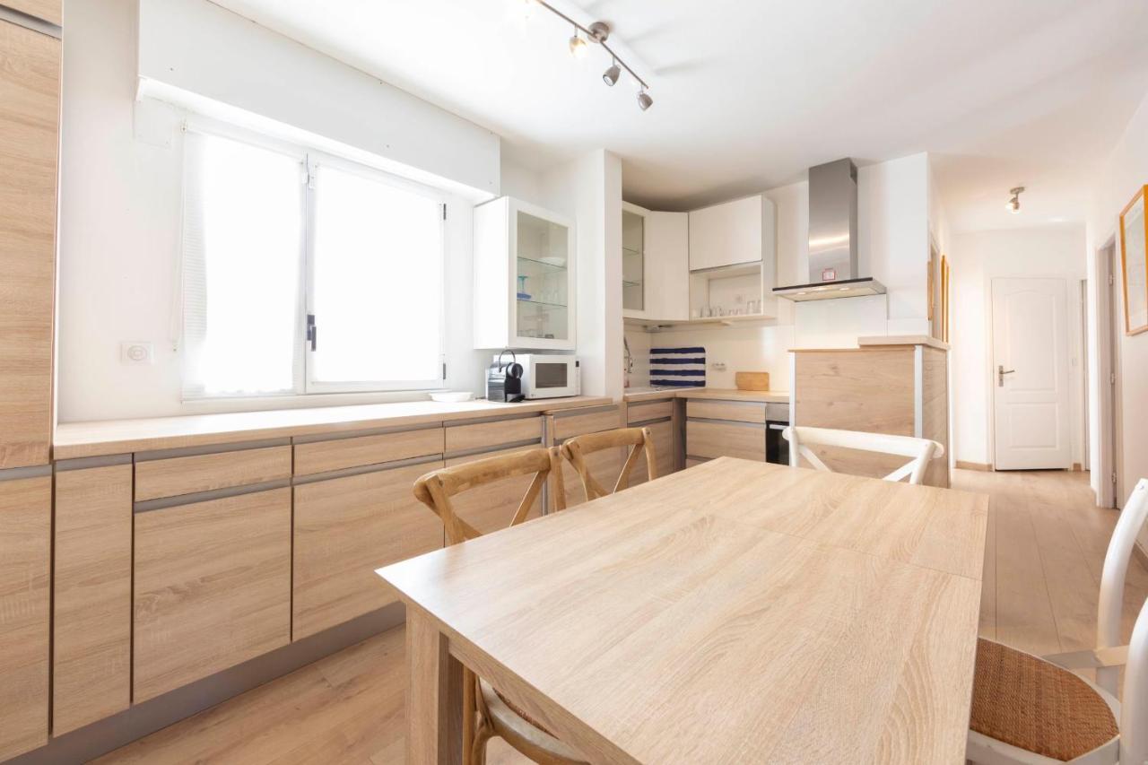 Paradise Center With Pool And Park Le Lys Appartement