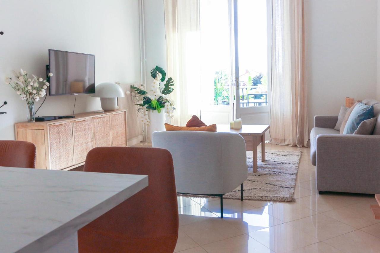Beautiful Renovated With Ac And Terrace - Benakey