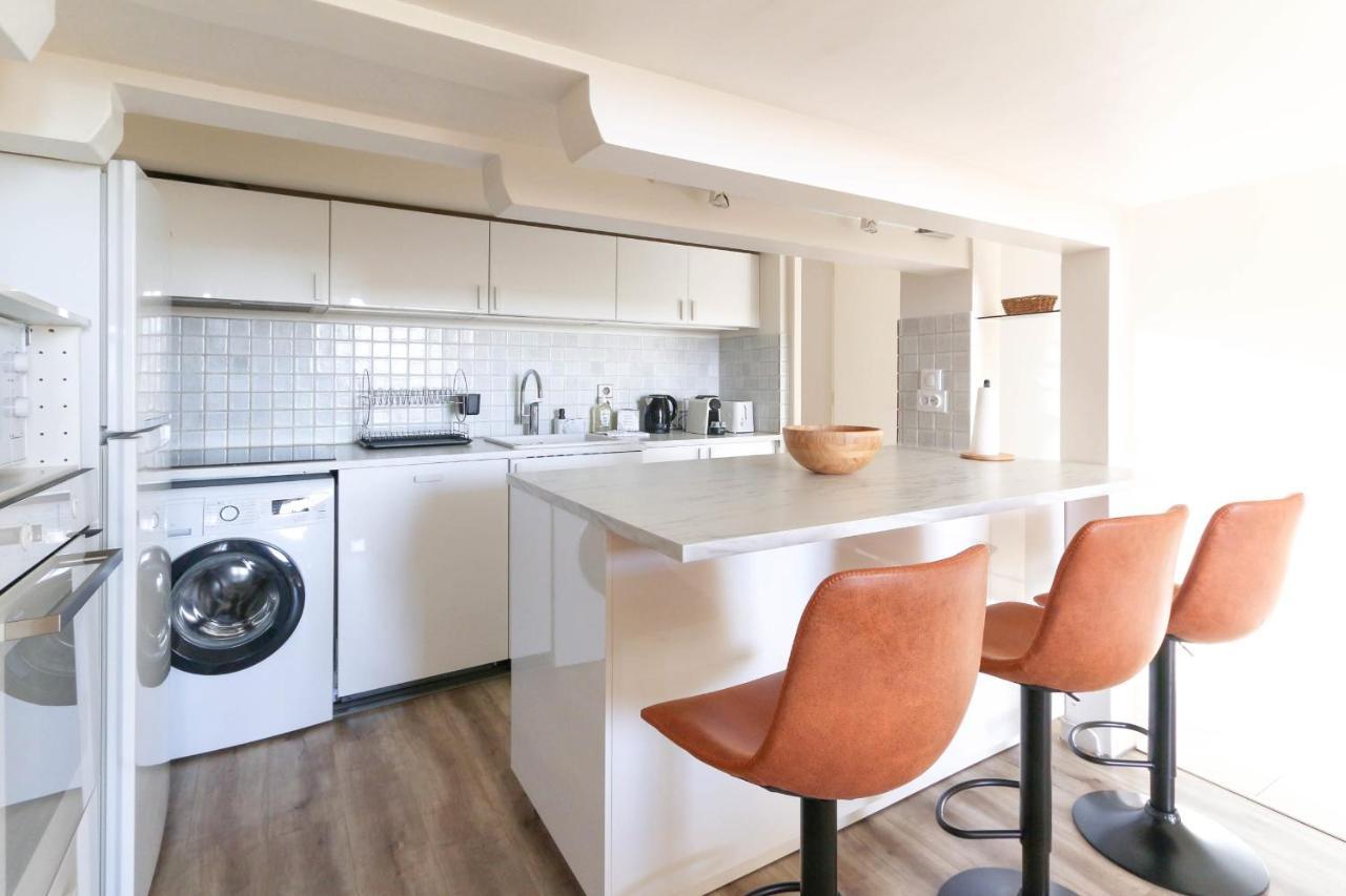 Beautiful Renovated With Ac And Terrace - Benakey Appartement *