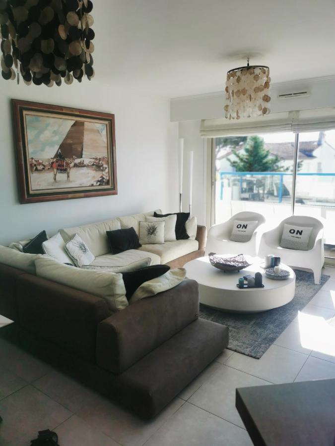Modern One Bedroomed Just Off The Seafront With A Terrace And Pool Access 1753