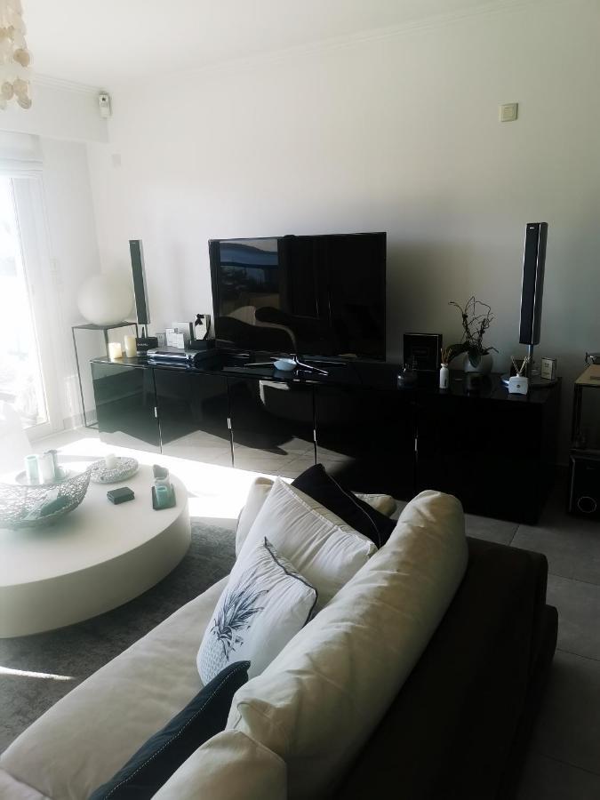 Modern One Bedroomed Just Off The Seafront With A Terrace And Pool Access 1753 Apartment