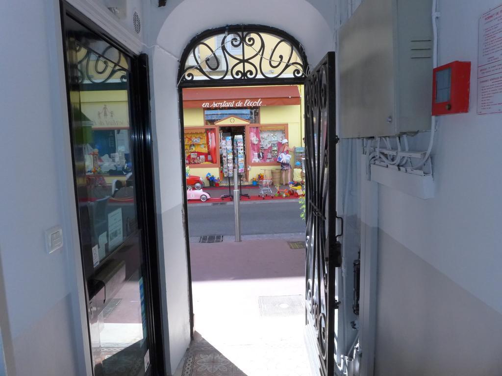 1 Bedroom Notre Dame 2 Mins From The Croisette And The Palais 225 Apartment *