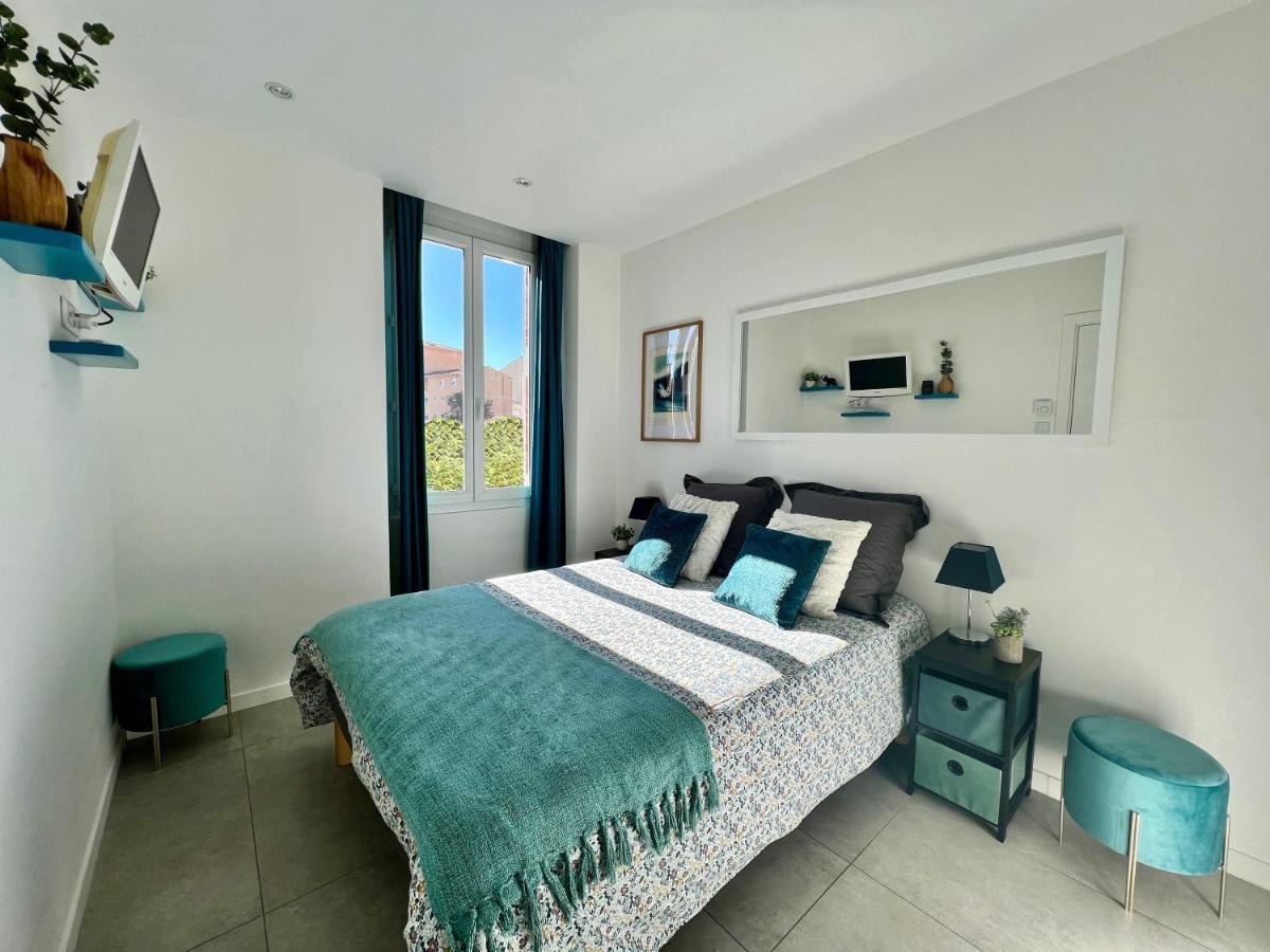 Cannes, A 500 M, Maison Rare *