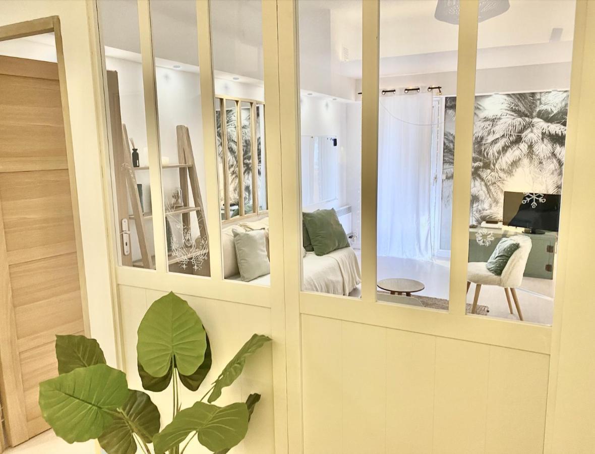 Jardins De Saint-louis, Grand 2 Pieces 750m Palais Des Festivals Parking Possible *