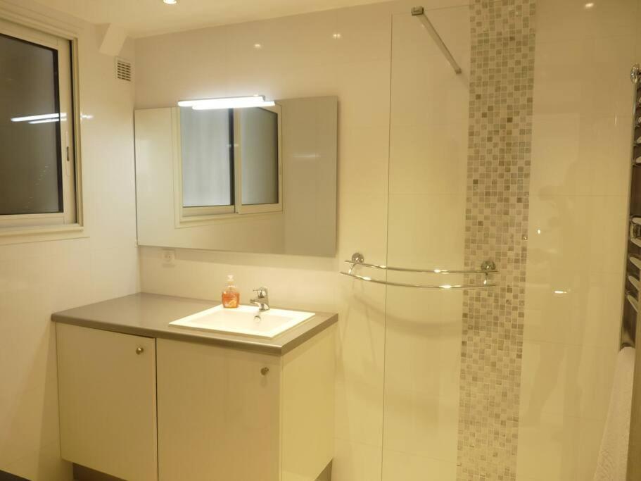 Croisette Apartment: Festival Proximity * Cannes
