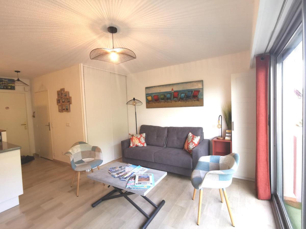 Appartement Terrasse Vue Mer, Proche Croisette Et Suquet, Climatise, Parking *