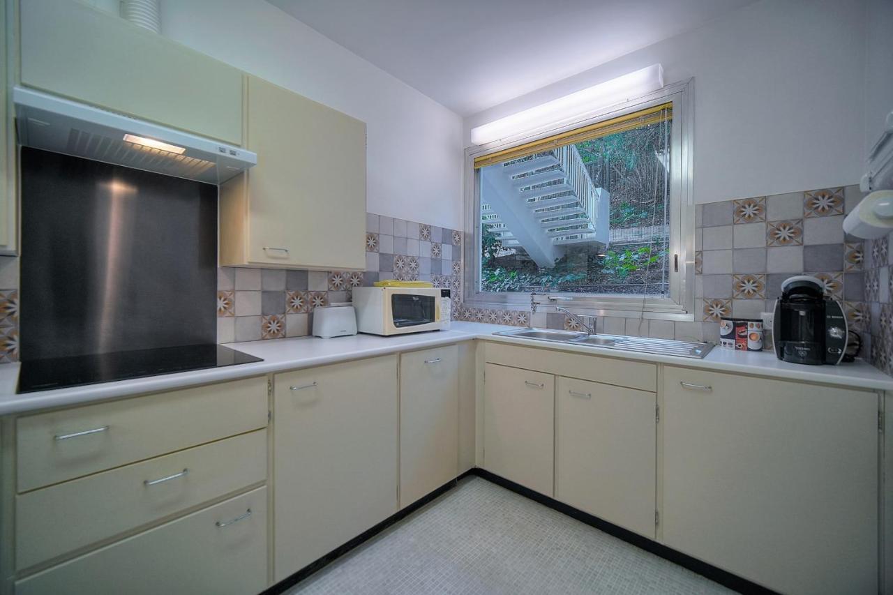 Immogroom - 100 M2 - Spacious - Terace - Parking - Air Conditioning Apartment