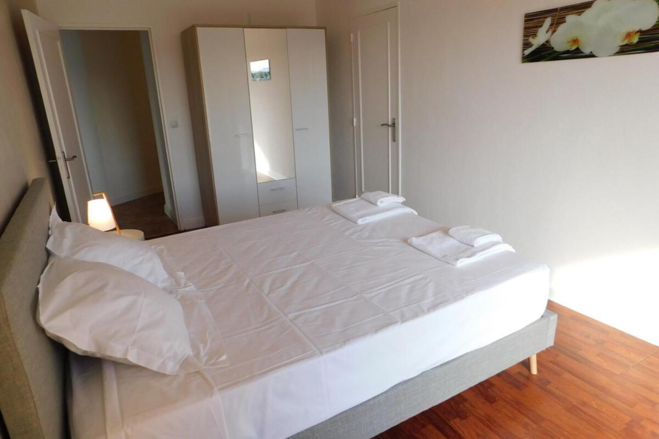 Apartment T3 Les Santons With Air Conditioning And Private Parking Cannes