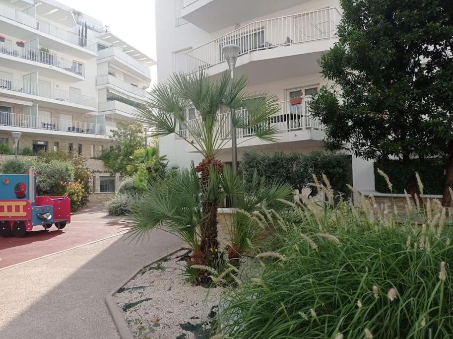 Terrasse - Studio Californie Apartment *