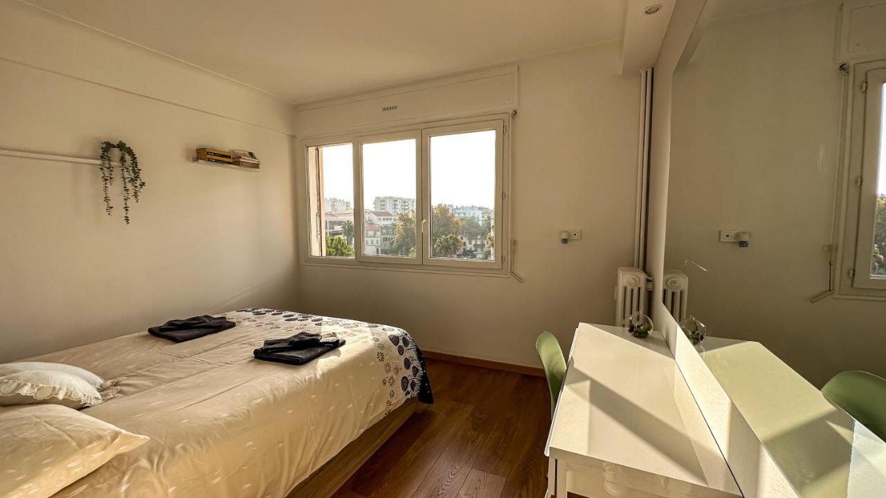 -elegant Apartment- Near The Center And Sea Appartement