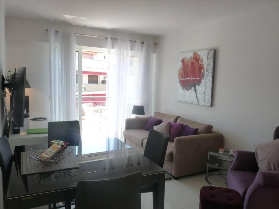 Croisette Apartment: Festival Proximity Apartment *