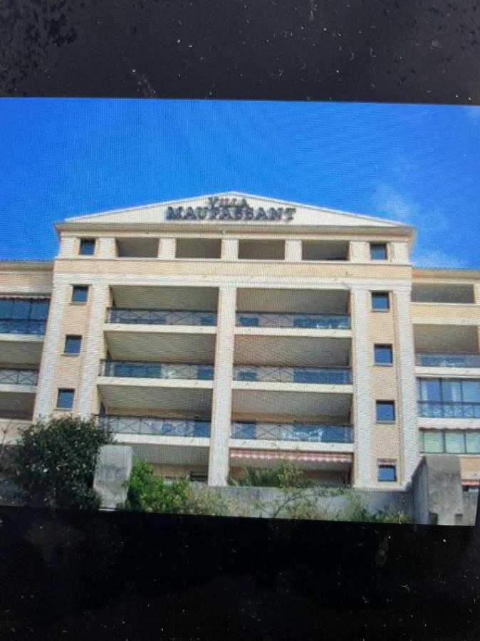 Maupassant T2 Bord De Appartement