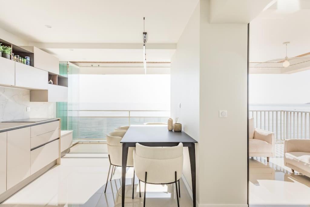 Vue Mer Exceptionnelle, Unique De Luxe Apartment *