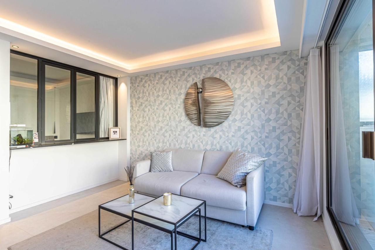 Superb One Bedroom Flat And Terrace - Center