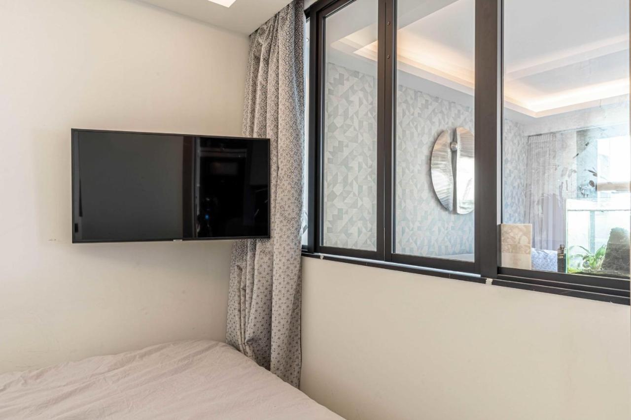 Superb One Bedroom Flat And Terrace - Center * Cannes