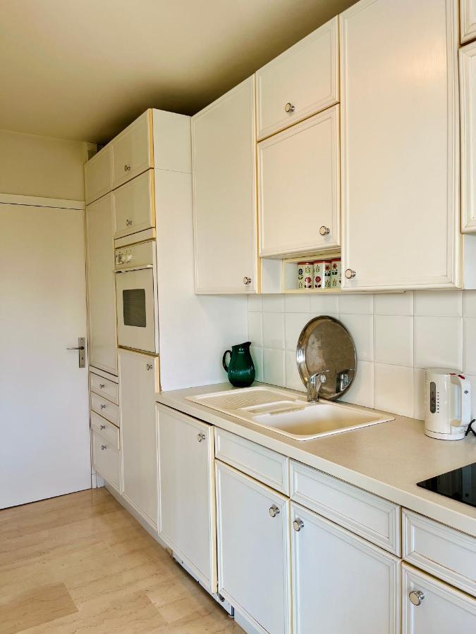 Superbe Studio Avec Terrasse, Vue Panoramique, Piscine, Parking Ferme Gratuit Apartment Cannes