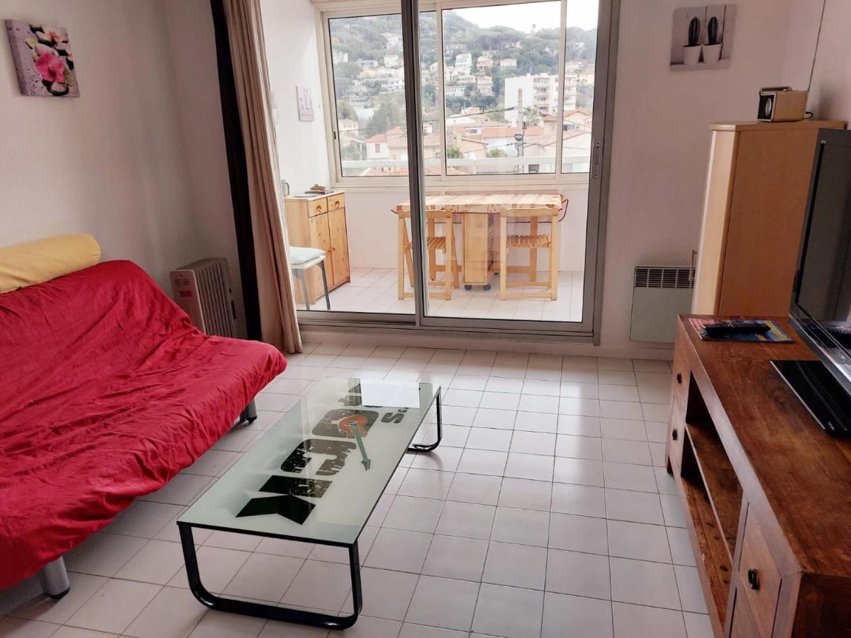 Appt F2, Centre Ville, 700m De La Plage