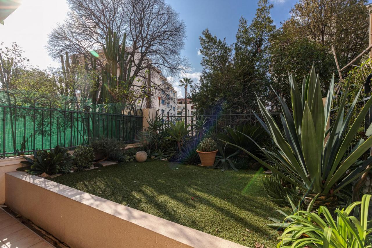 Le Californie - Rue Baron * Cannes