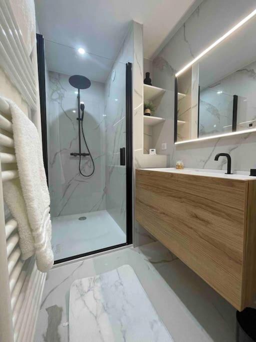 Vue Mer Exceptionnelle, Unique De Luxe Cannes