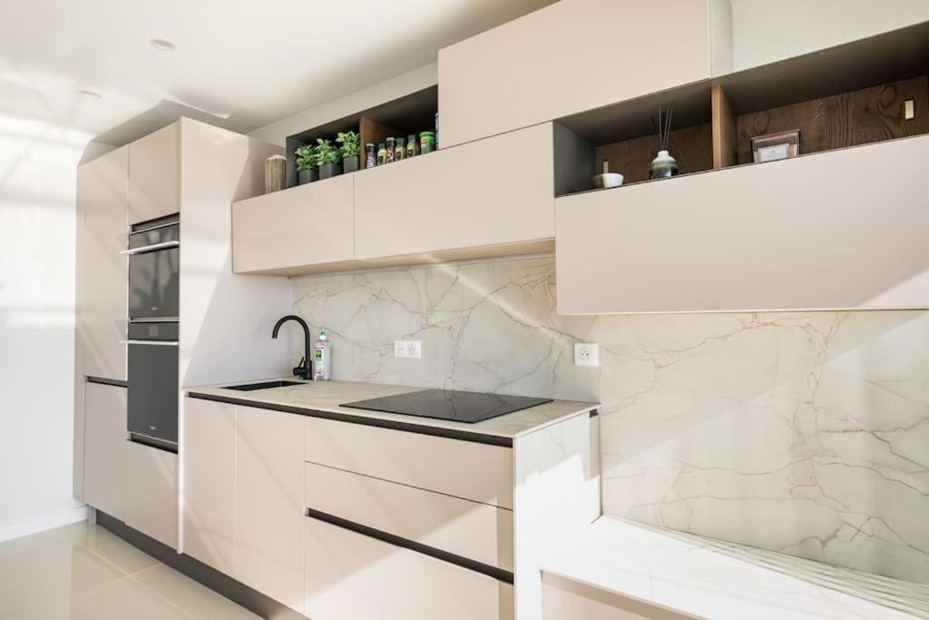 Vue Mer Exceptionnelle, Unique De Luxe *
