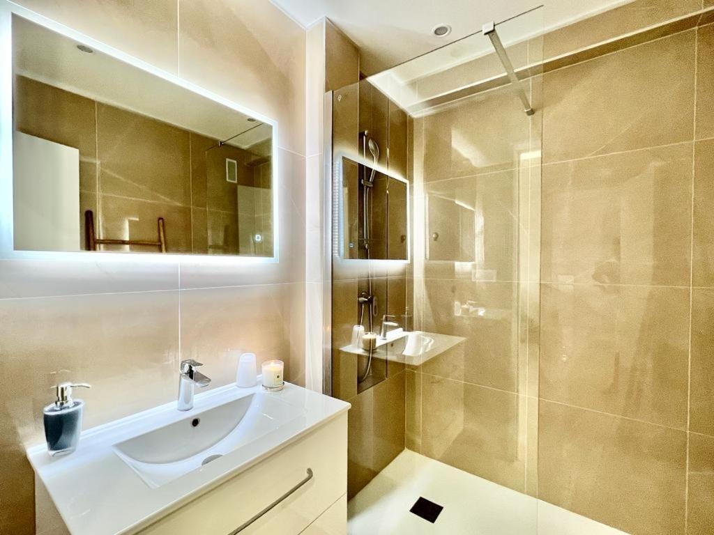 Renove A 100 M De La Croisette Apartamento Cannes