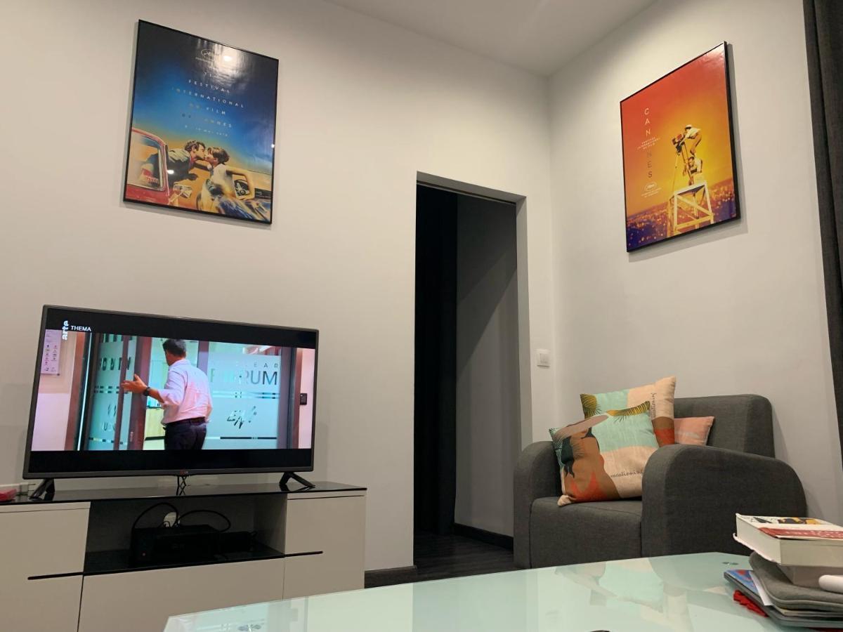 2 Pieces Centre Apartment