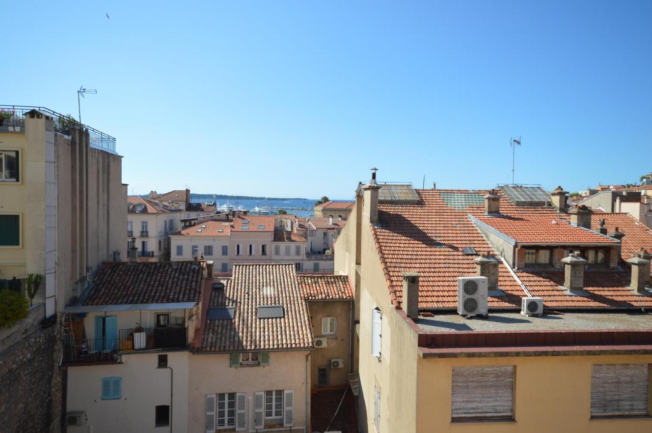 Art Deco 2 Bd Forville