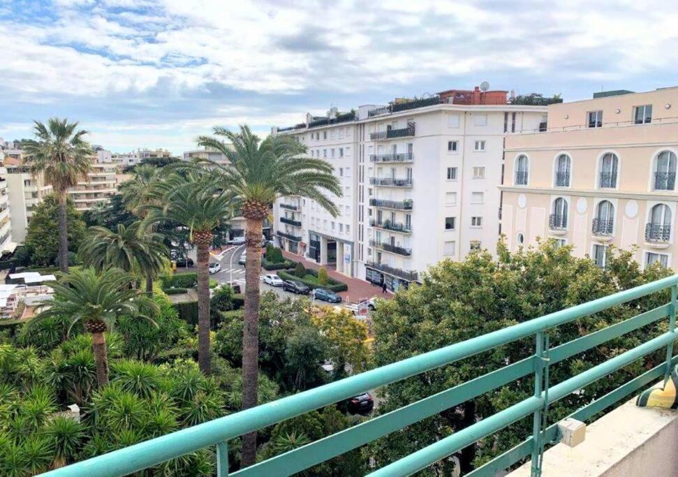 Viva Riviera Large 1 Bedroom With Sunny Terrace *