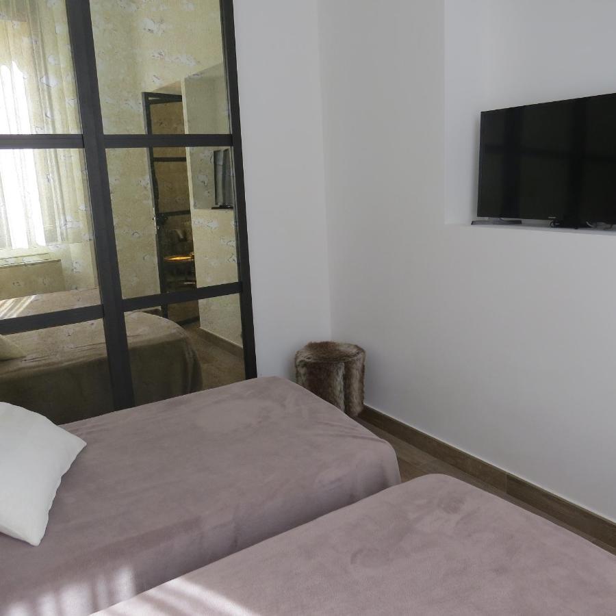 2 Pièces Rue Hoche Appartement Cannes