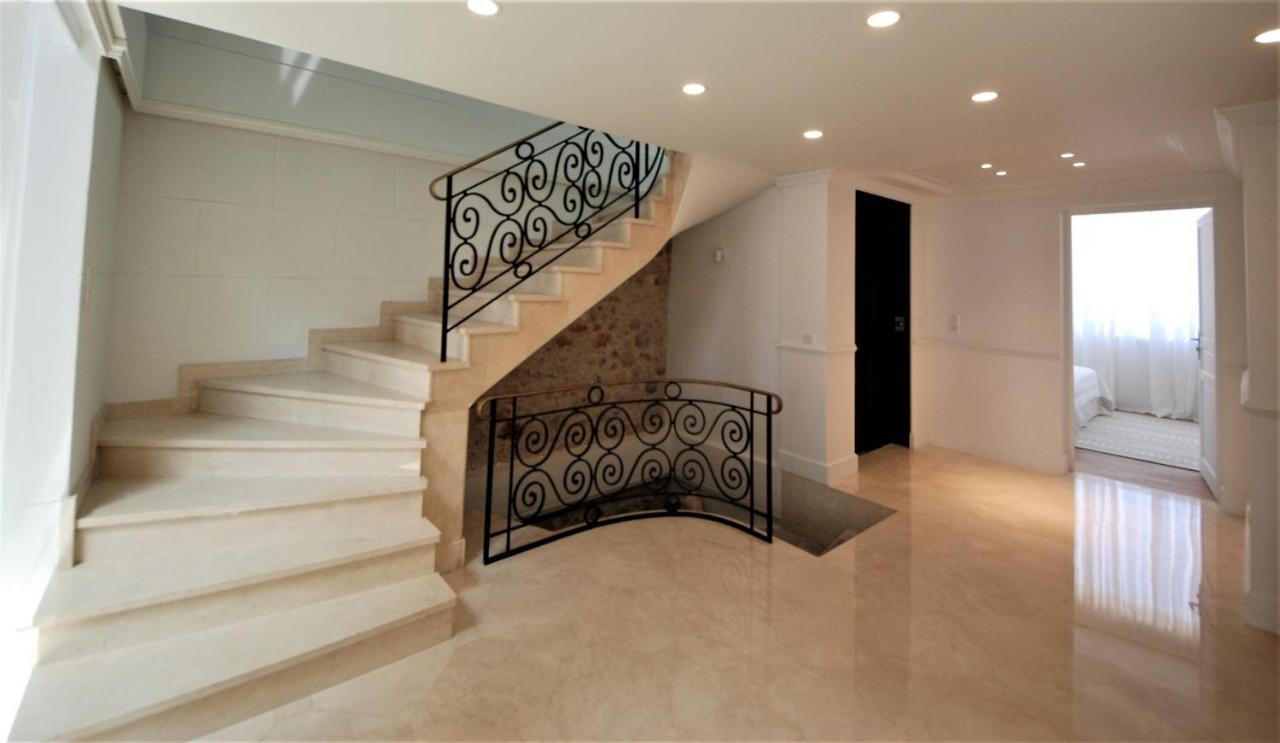 Foch Bright Prestigious In ! Cannes