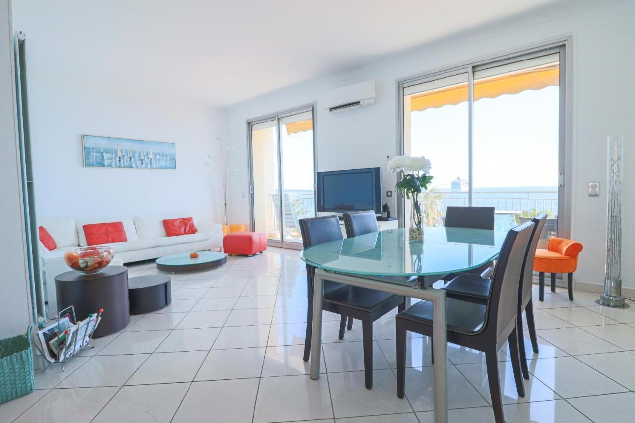 Superb Bright With Sea View & Close To Center