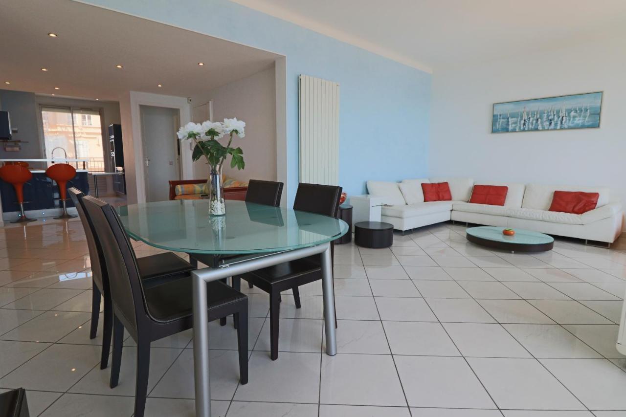 Apartment Superb Bright With Sea View & Close To Center *