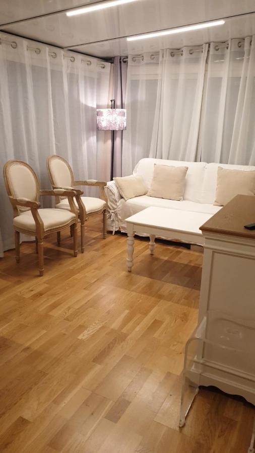 Apartment Lovely 1 Bedroom Boulevard De La Croisette