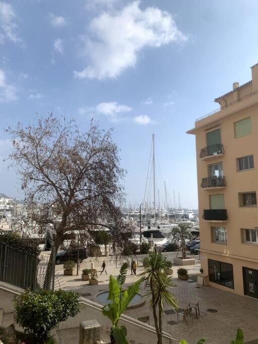 Joli Sur Le Port Appartement Cannes