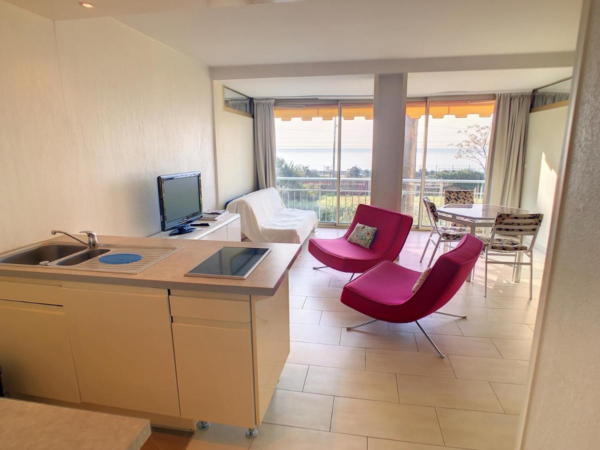 Trident Sea View 104