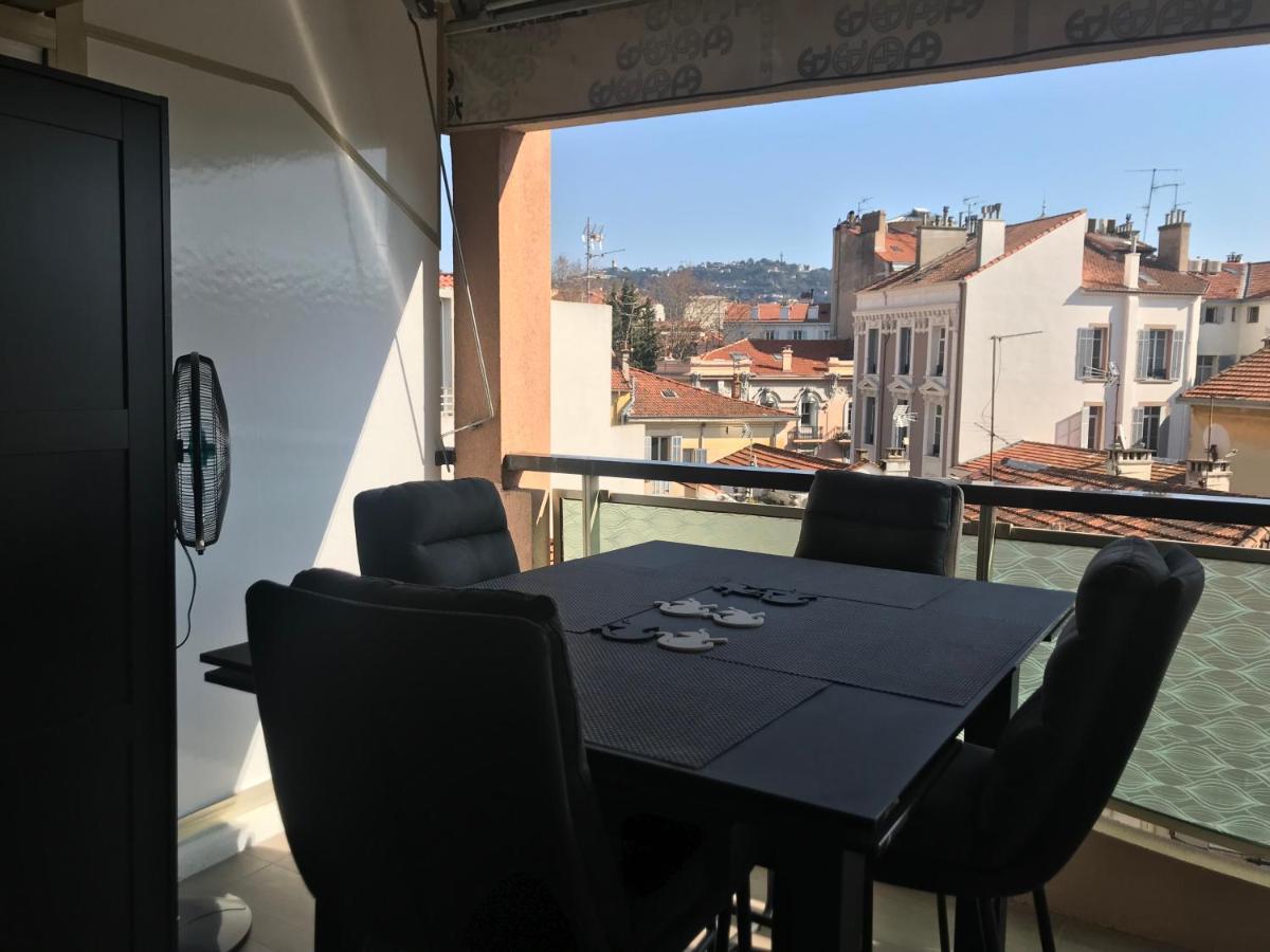 Apartment 2 Pieces Avec Terrasse -Calme-Sans Vis A Vis-Garage-Centre De Cannes Cannes
