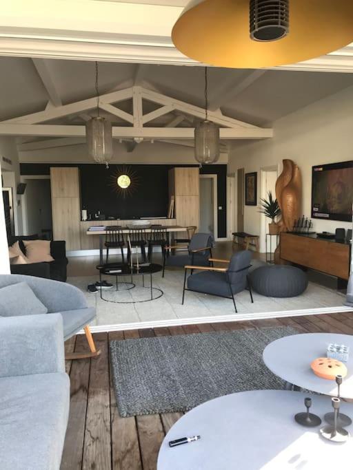 Hibiscus Penthouse Appartement *