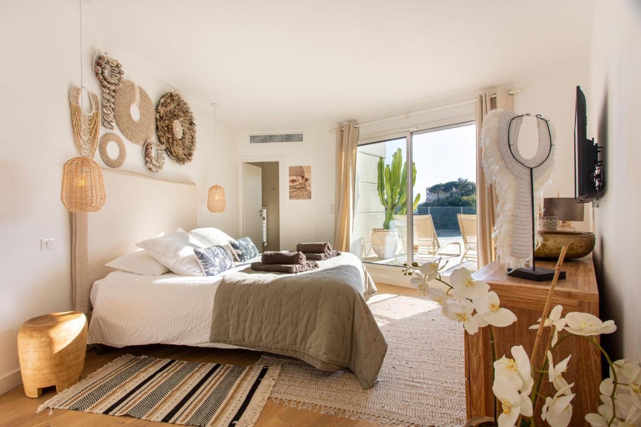 Hibiscus Penthouse