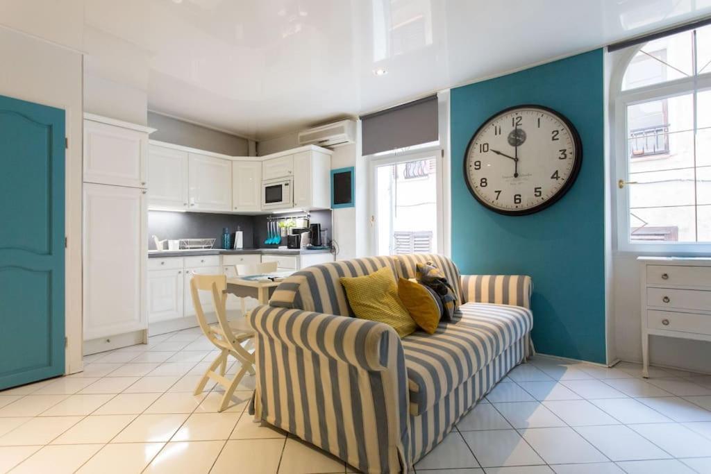 Le Suquet Superbe Studio, 300m Plage, 700 Du Palais