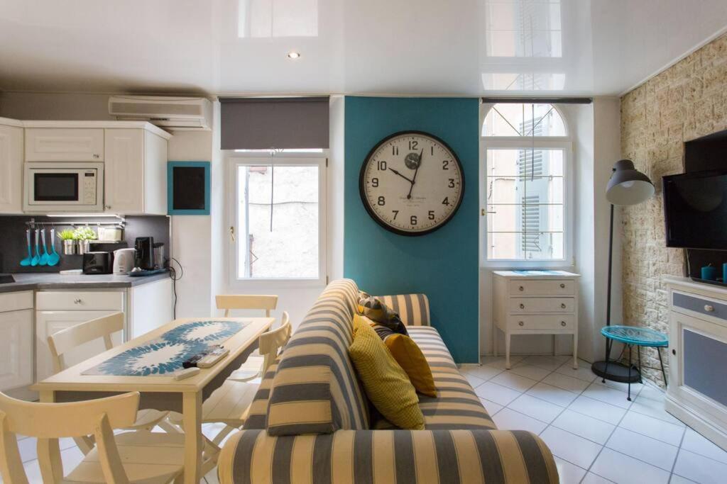Apartment Le Suquet Superbe Studio, 300m Plage, 700 Du Palais