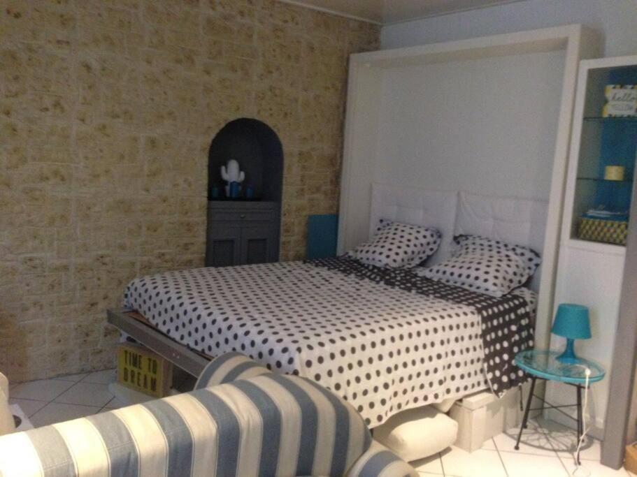 Apartment Le Suquet Superbe Studio, 300m Plage, 700 Du Palais Cannes