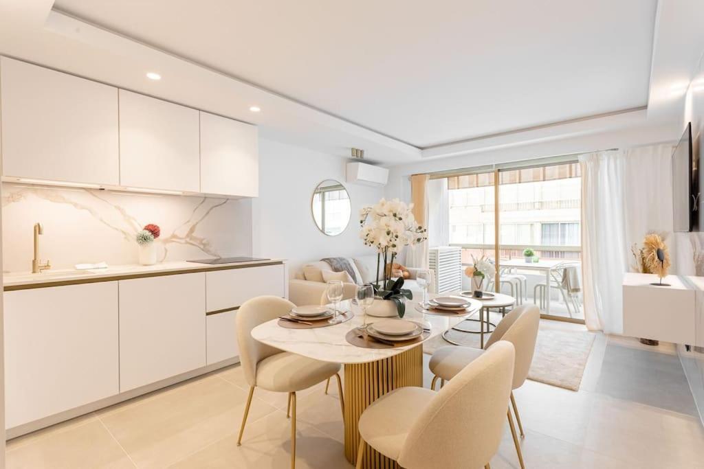 Magnifique 5 Stars - Parking - Terrasse - 3 Mins De La Croisette - Palais Royal By Halldis Cannes