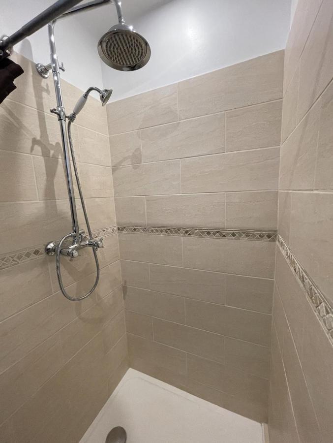 Maisonnette Bas Suquet, 200m Plages, 700m Palais, Au Calme Appartement *