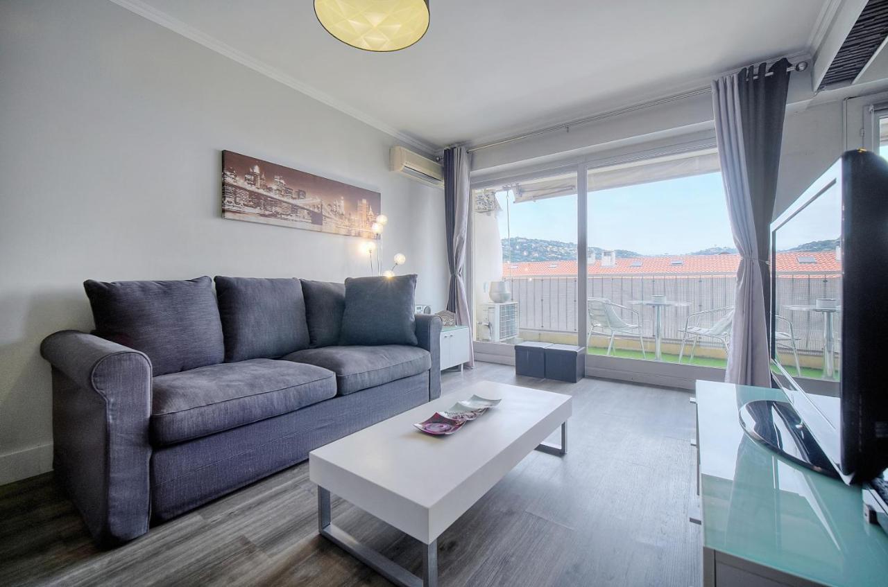 Immogroom -terrace - Air Conditioner - Wifi - 15 Min From The Palais Appartement