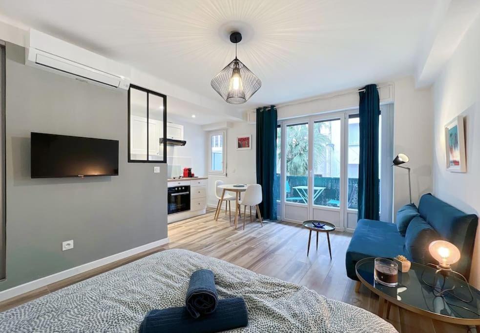 Le Mimont - Hyper Centre - Lumineux - Spacieux Appartement Cannes
