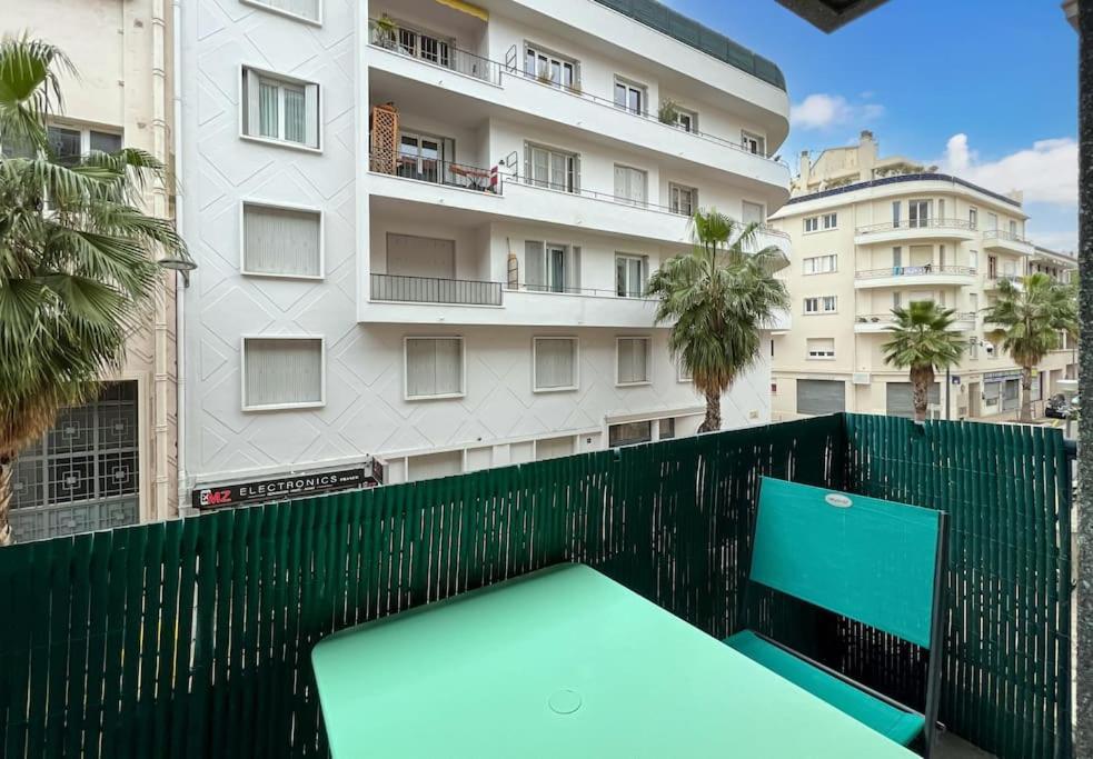 Le Mimont - Hyper Centre - Lumineux - Spacieux Appartement *