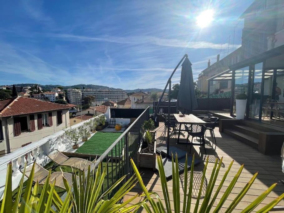 Plein Sud - Magnifique Terrasse Ensoleillee Apartment Cannes